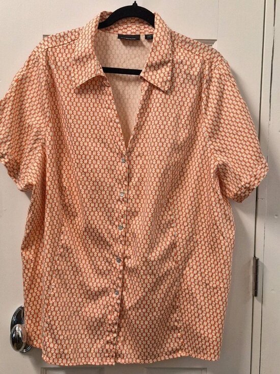 Avenue Tops - Avenue Stretch Cotton Blouse Size 26 (4X) Peach and Cream Short Sleeve